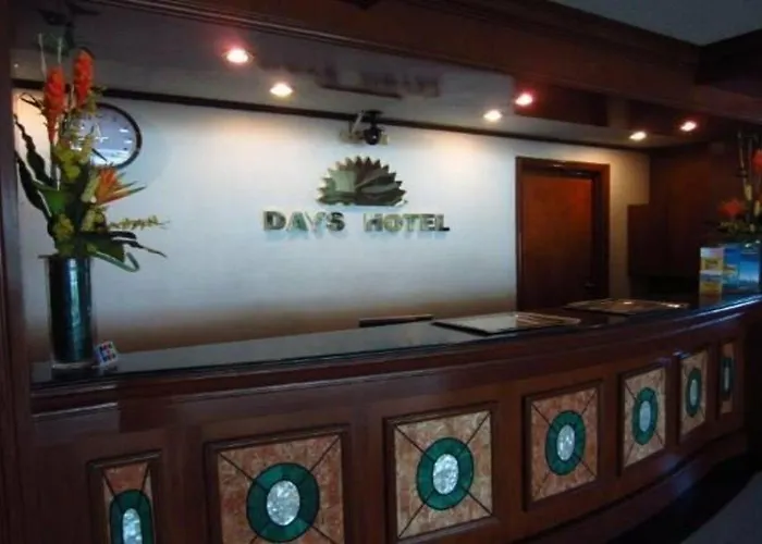 Days Mactan Cebu 3* Мактан