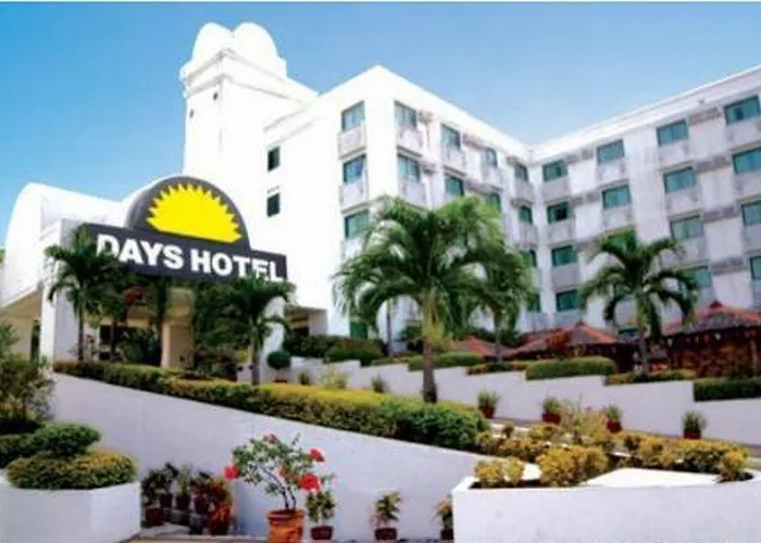 Days Mactan Cebu Отель 3*