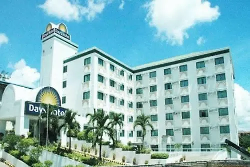 Days Mactan Cebu Отель Мактан